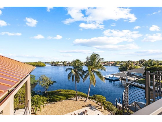 Quick boating to the Gulf and nearby islands - Single Family Home for sale at 2755 Cussell Dr, Saint James City, FL 33956 - MLS Number is C7451799