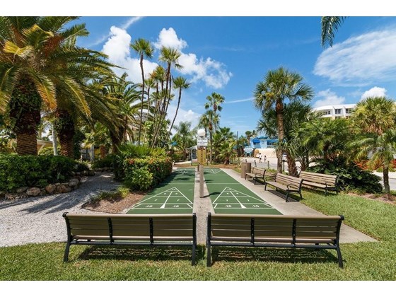 A vacation investment property with no condo fees. - Condo for sale at 6810 Midnight Pass Rd, Sarasota, FL 34242 - MLS Number is A4507853