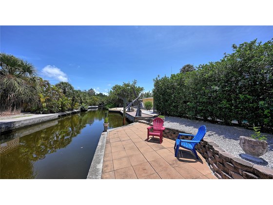 View of the canal - Single Family Home for sale at 373 Avenida Madera, Sarasota, FL 34242 - MLS Number is A4510043