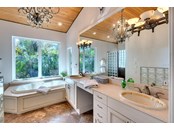 Master Bath - Single Family Home for sale at 113 N Polk Dr, Sarasota, FL 34236 - MLS Number is A4514338