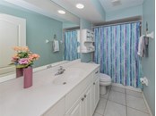 Guest bathroom - Single Family Home for sale at 4700 Forbes Trl, Venice, FL 34292 - MLS Number is N6118561