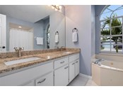 Master bathroom - Single Family Home for sale at 2823 57th Dr E, Bradenton, FL 34203 - MLS Number is N6119097